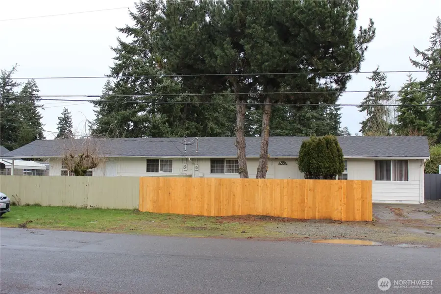 10415 Wilkeson Street S, Tacoma, WA 98444 - Image #2