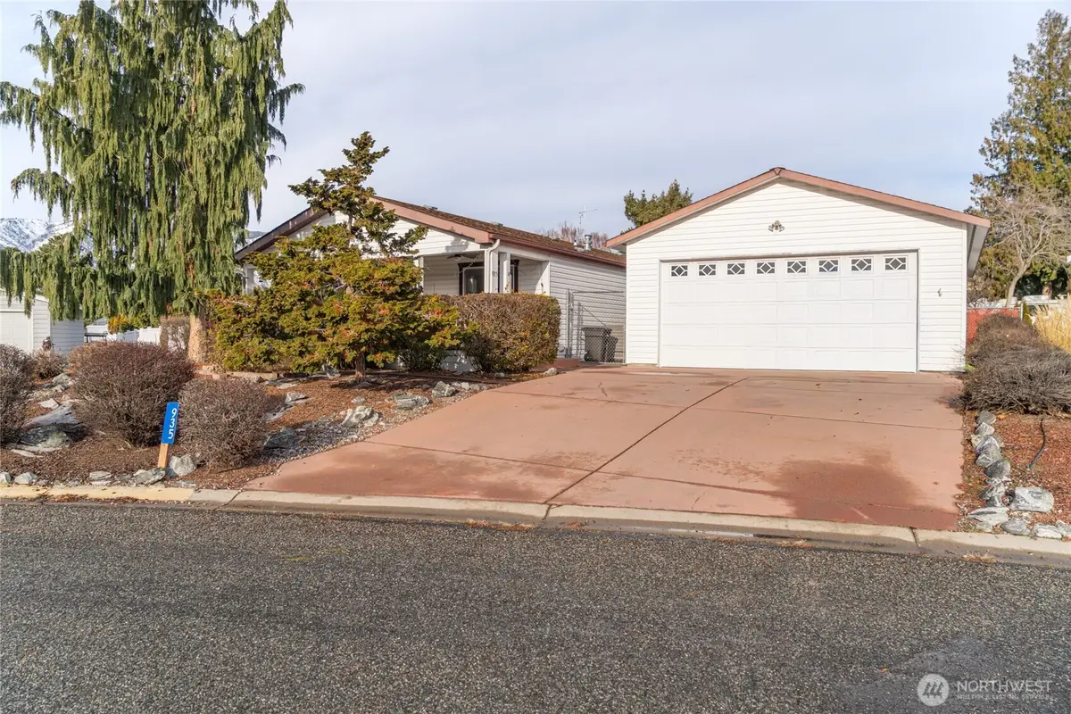 935 Sunrise Drive, Manson, WA 98831 - Image #1