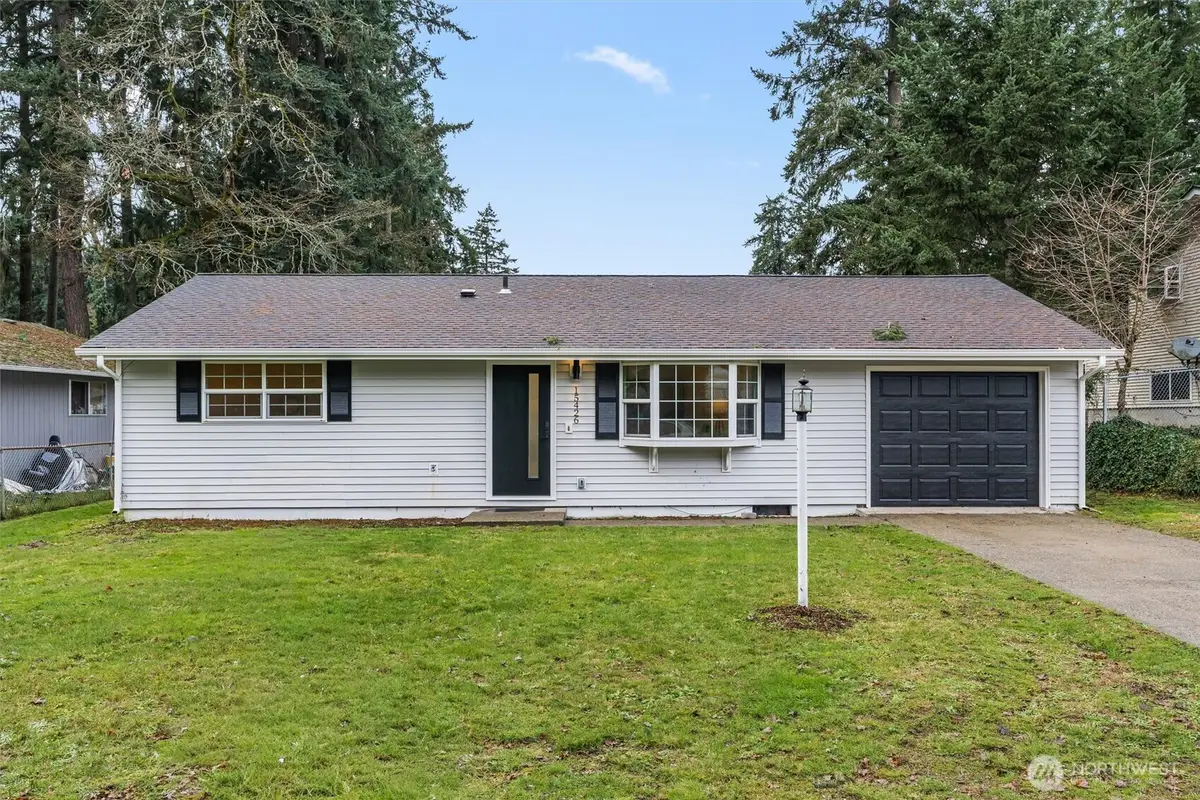 15426 24th Avenue E, Tacoma, WA 98445 - Image #1