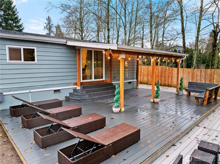 10701 Holly Drive, Everett, WA 98204 - Image #2