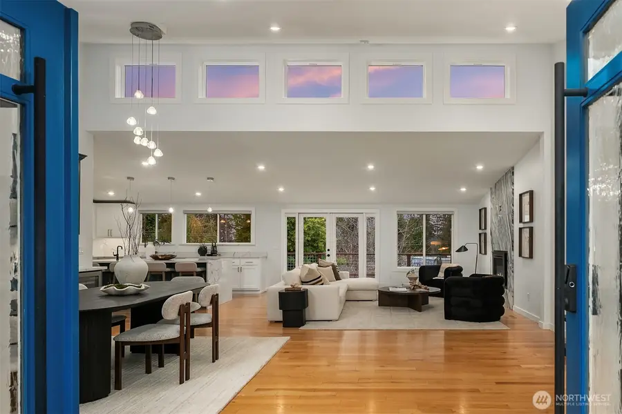 11007 126th Avenue Ne, Kirkland, WA 98033 - Image #2