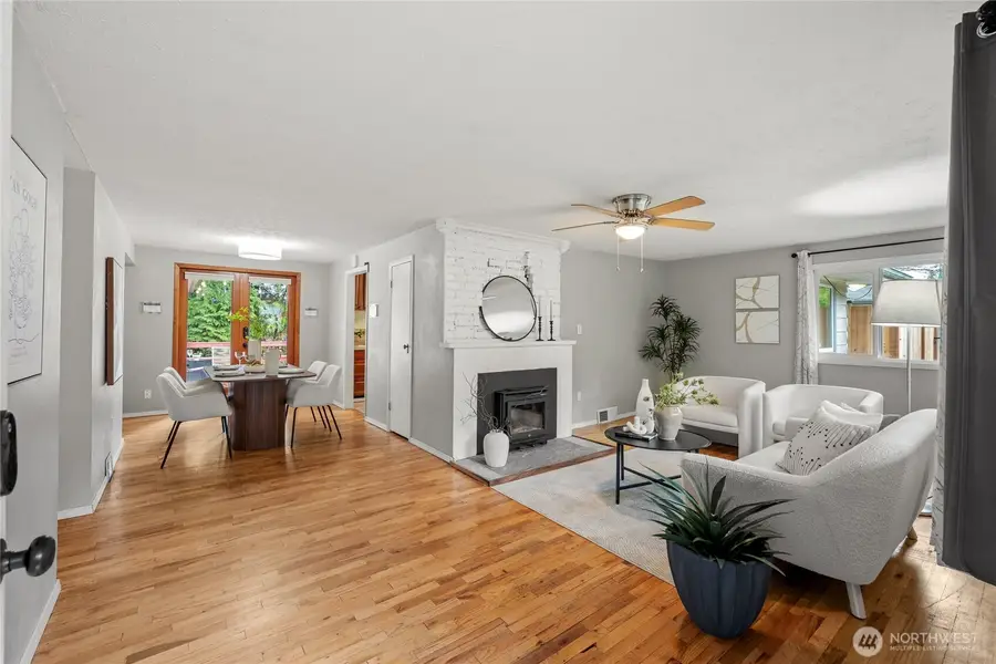 7121 Highland Drive, Everett, WA 98203 - Image #2