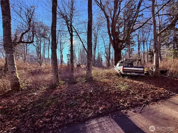 75 Beach Way #F-75, Hat Island, WA 98206