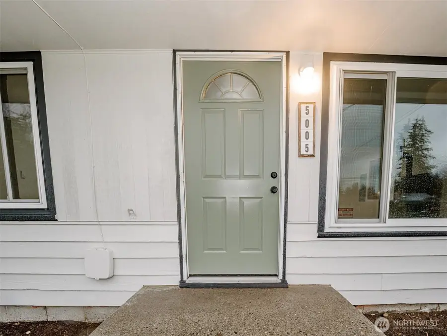 5005 242nd Street Sw, Mountlake Terrace, WA 98043 - Image #3