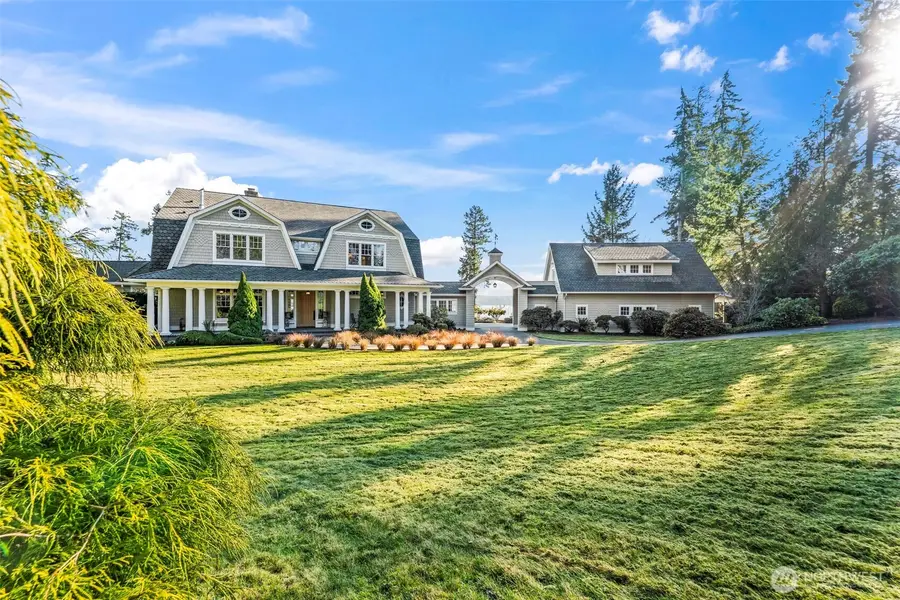 7104 E Grapeview Loop Road, Allyn, WA 98524 - #3