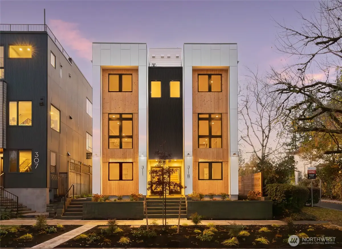 311 17th Avenue E, Seattle, WA 98112 - Image #1