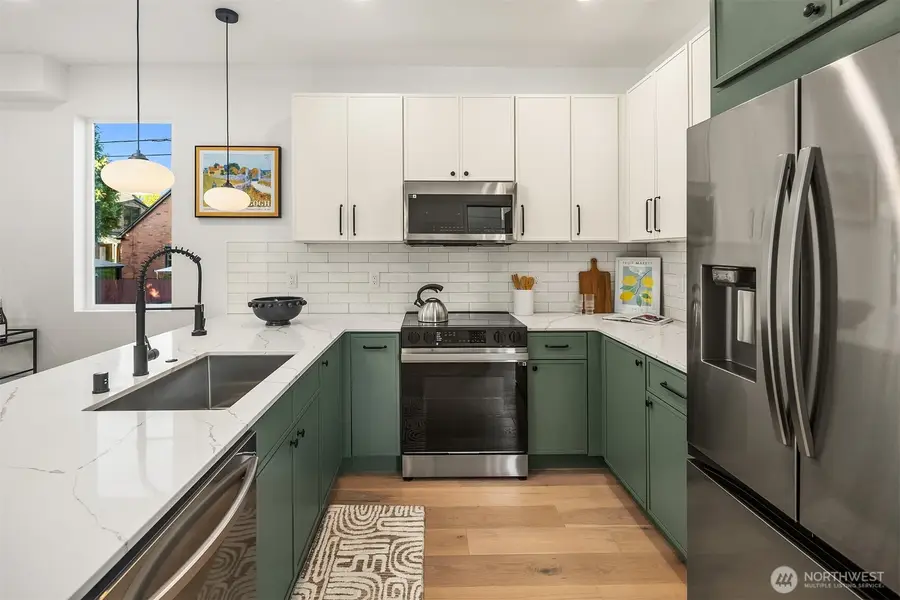 8016 24th Avenue Nw, Seattle, WA 98117 - Image #3