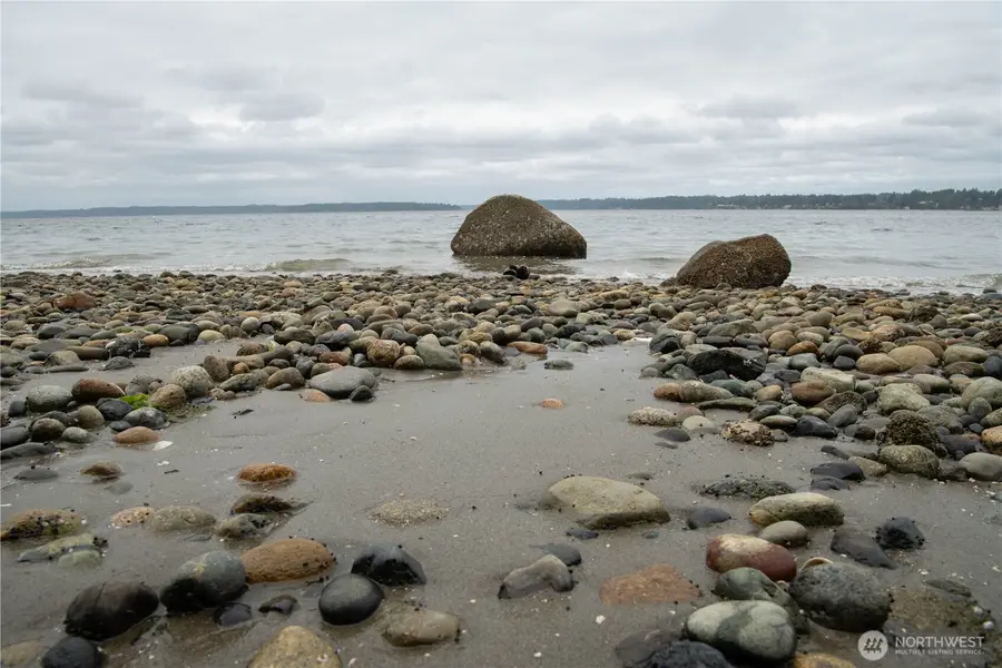 6206 Crescent Beach Road, Vaughn, WA 98394 - Image #2