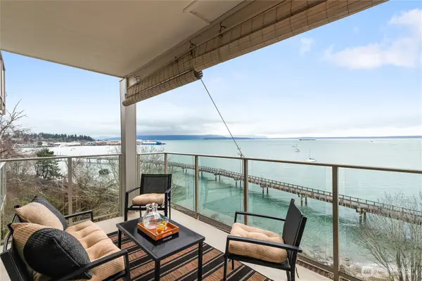 600 S State Street #314, Bellingham, WA 98225