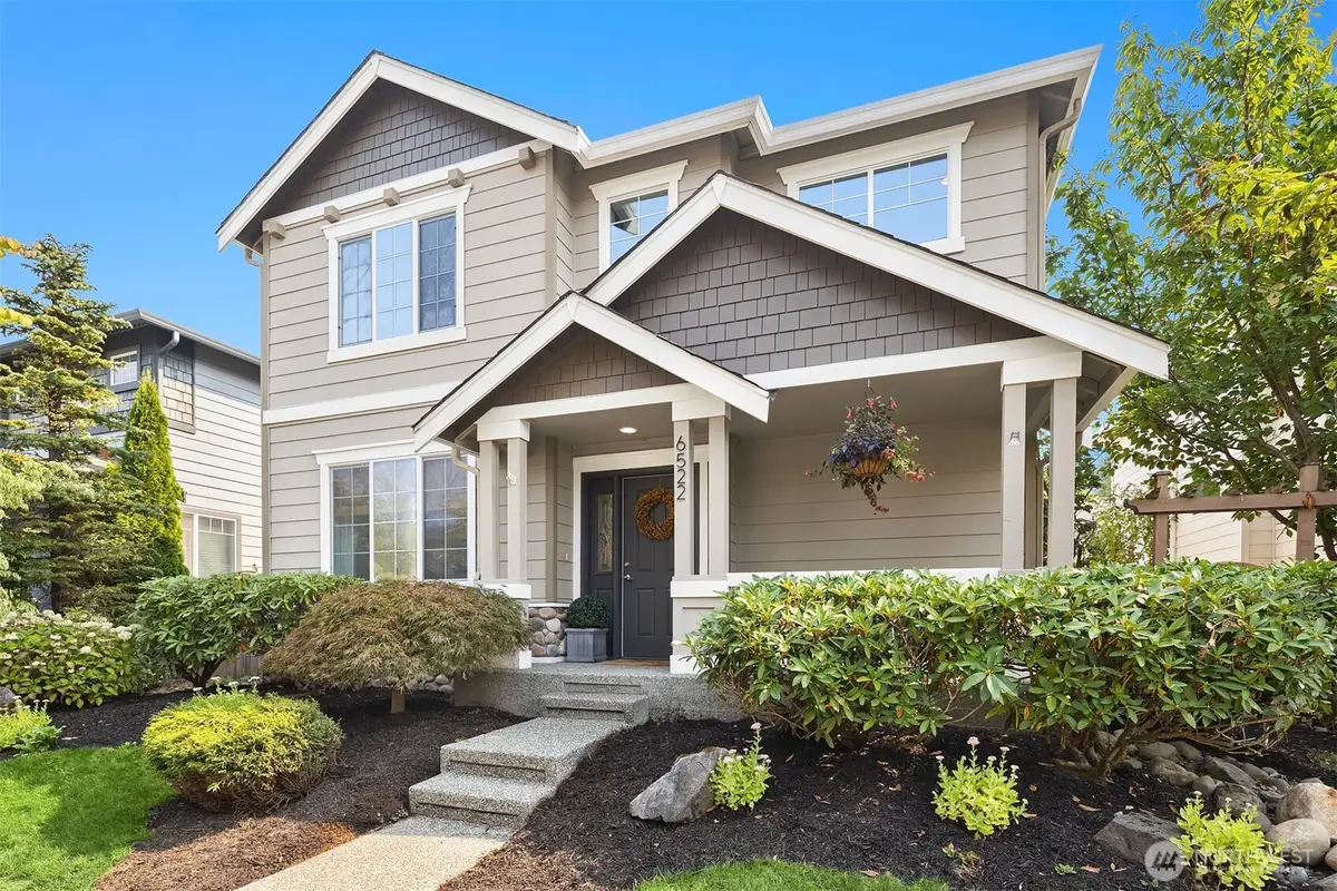 6522 W Crest View Loop Se, Snoqualmie, WA 98065 - Image #1