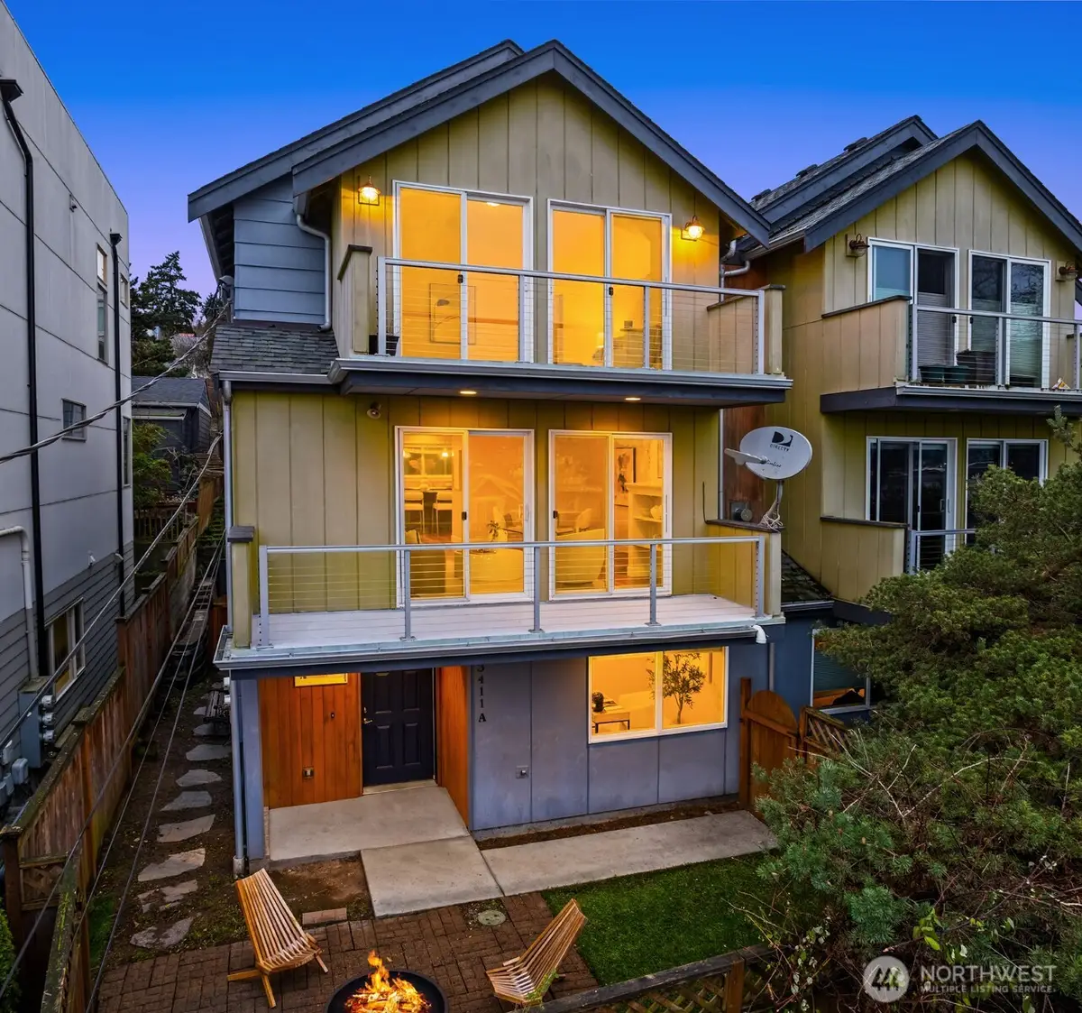 3411 21st Avenue W #A, Seattle, WA 98199 - Image #1