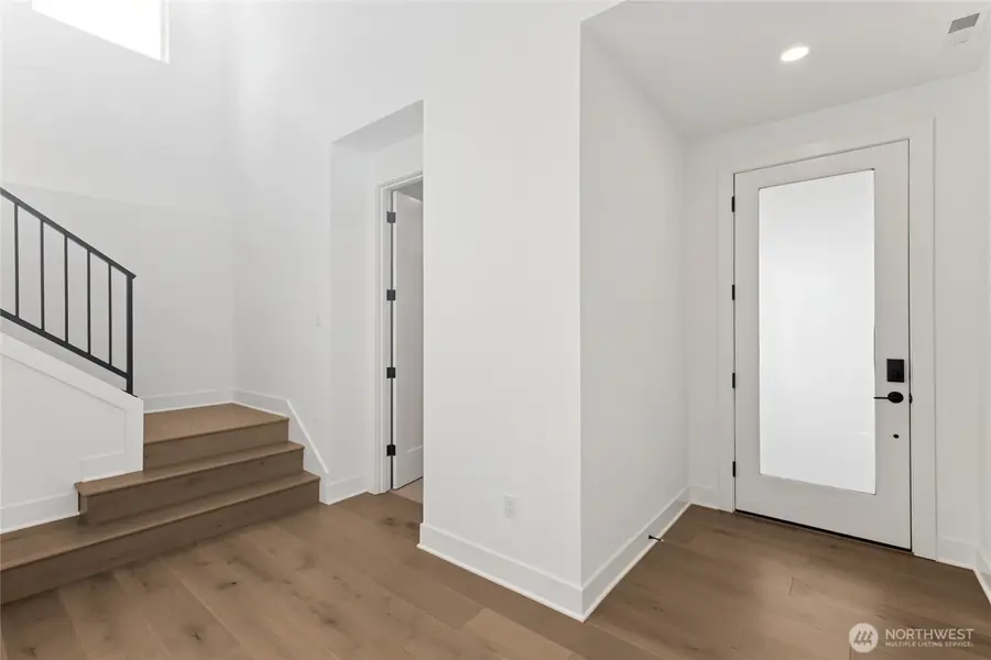 8428 137th Avenue Se, Newcastle, WA 98059 - Image #3