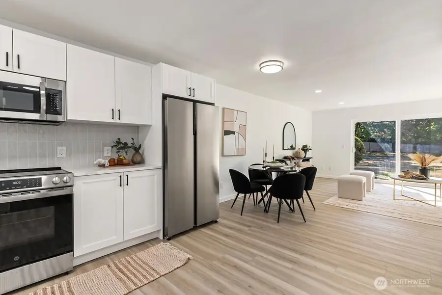 25416 106th Avenue Nw #D4, Kent, WA 98030 - Image #3