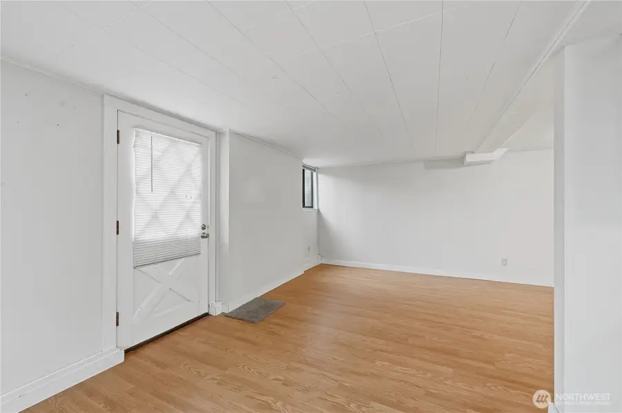 6251 3rd Avenue Nw, Seattle, WA 98107 - Image #3