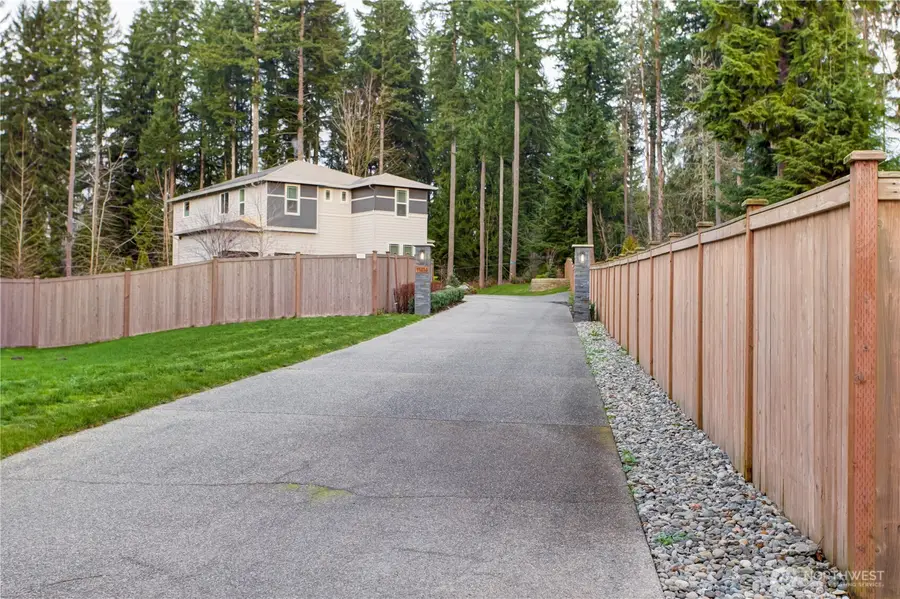 11414 143rd Drive Ne, Lake Stevens, WA 98258 - Image #3