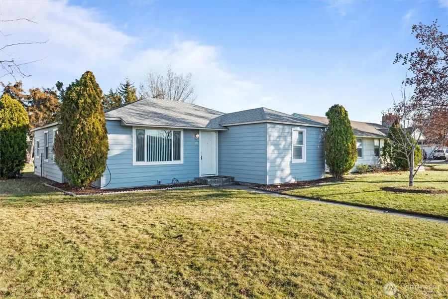 172 D Street Se, Ephrata, WA 98823 - Image #2