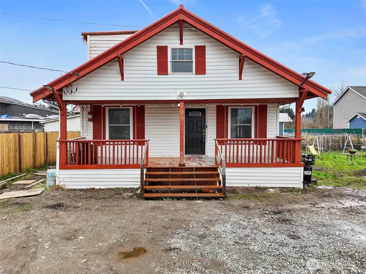 709 Celery Avenue, Algona, WA 98001 - Image #1