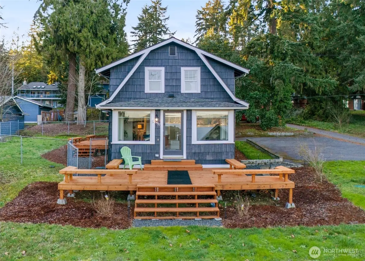 6937 Chico Way Nw, Bremerton, WA 98312 - Image #1