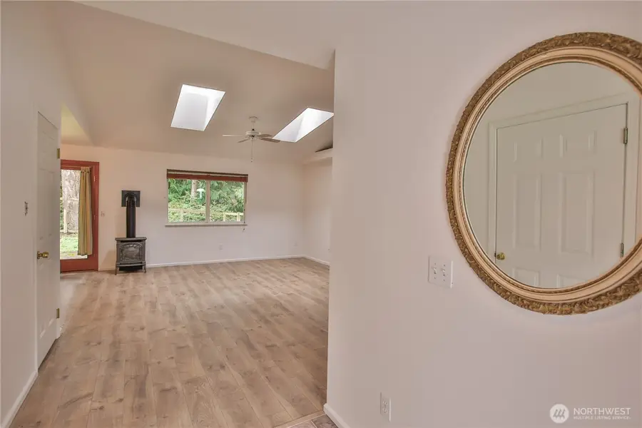 7847 Blakely Avenue, Clinton, WA 98236 - #2