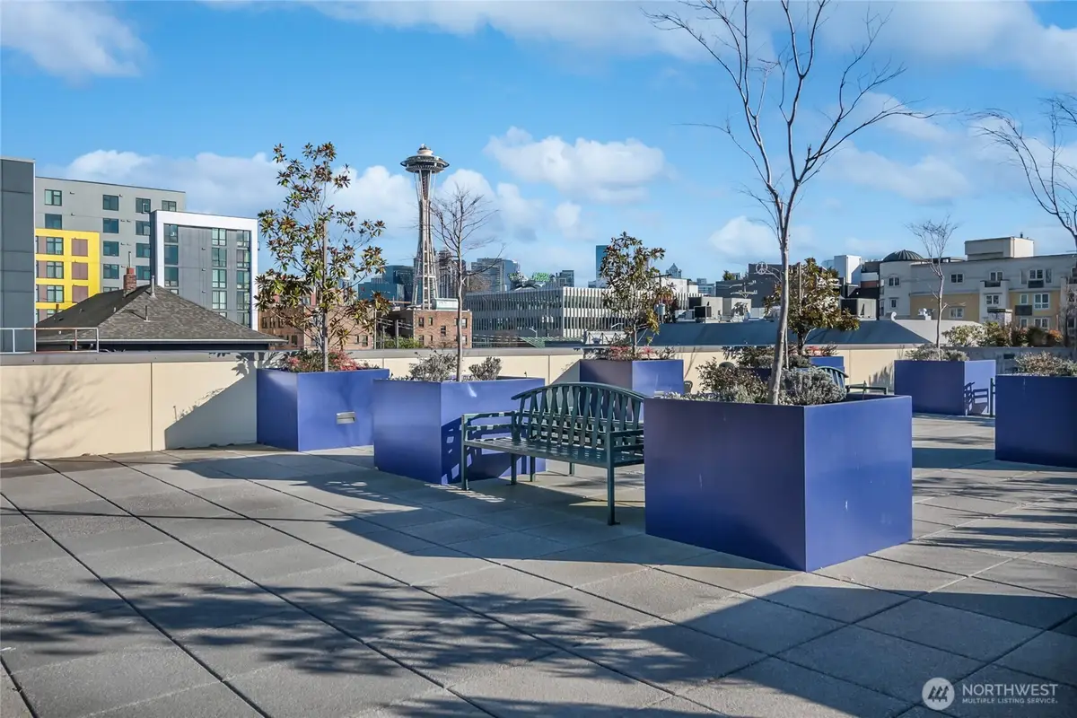 17 W Mercer Street #217, Seattle, WA 98119 - Image #1