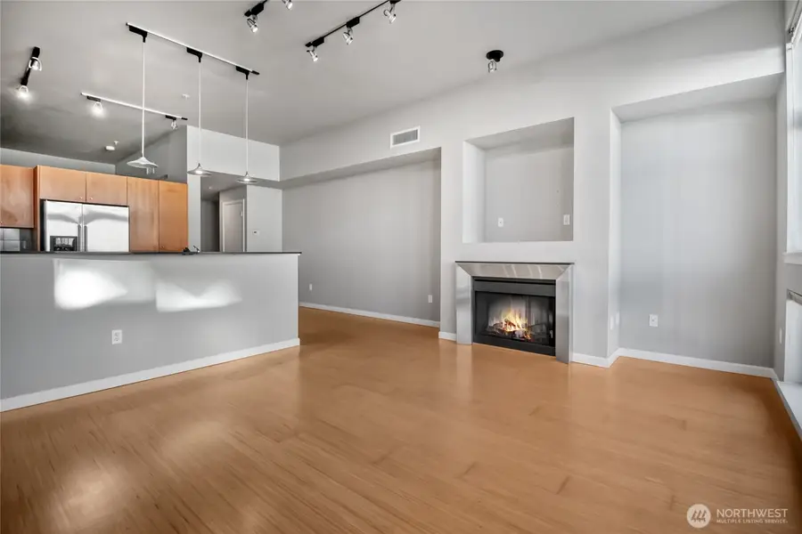 17 W Mercer Street #217, Seattle, WA 98119 - Image #3