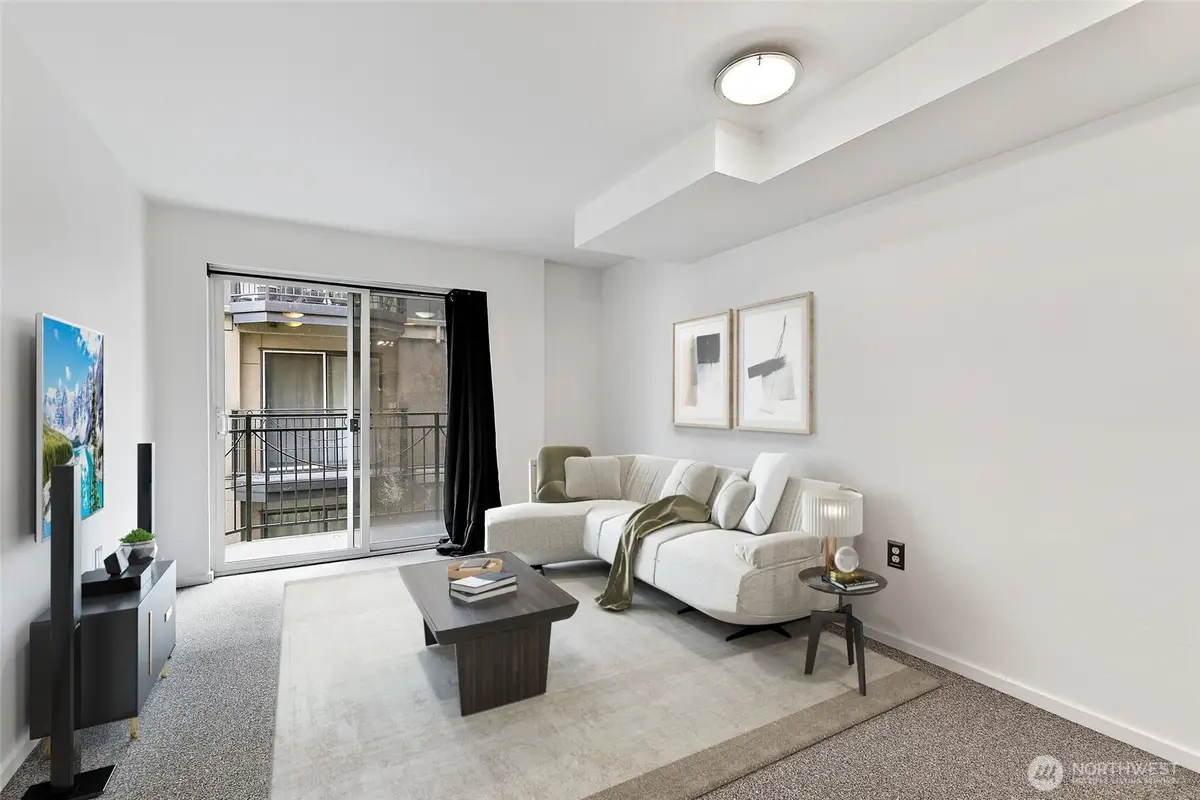 425 Vine Street #610, Seattle, WA 98121 - Image #1