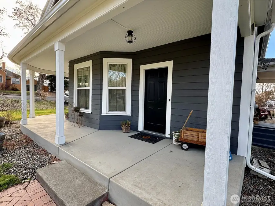 112 S 6th Street, Dayton, WA 99328 - Image #2