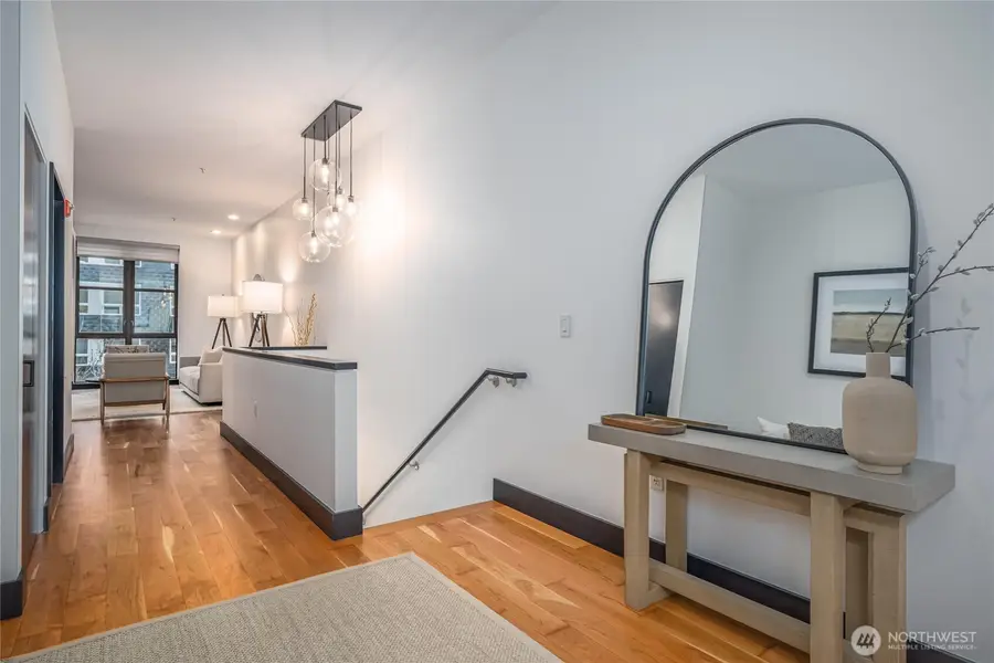 615 E Pike Street #303, Seattle, WA 98122 - Image #2