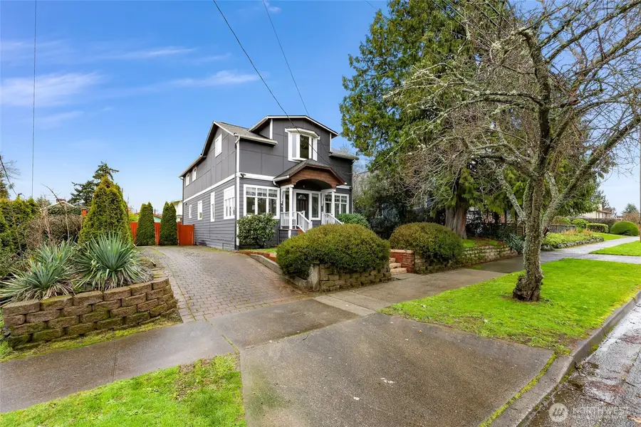 8633 Wabash Avenue S, Seattle, WA 98118 - #2