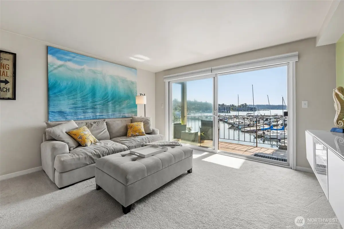 65 Kirkland Avenue #202, Kirkland, WA 98033 - Image #1