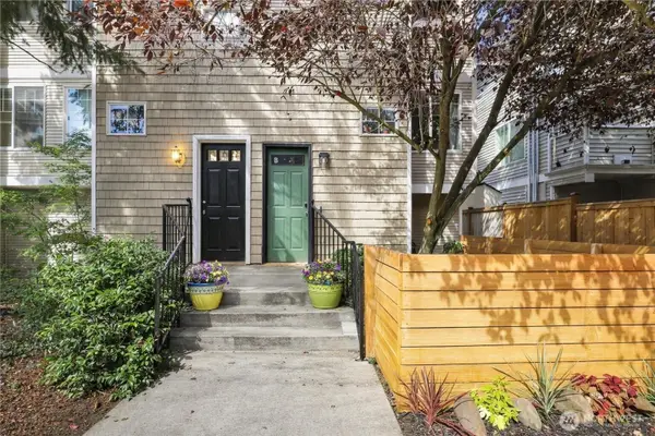 8521 Midvale Avenue N #B, Seattle, WA 98103