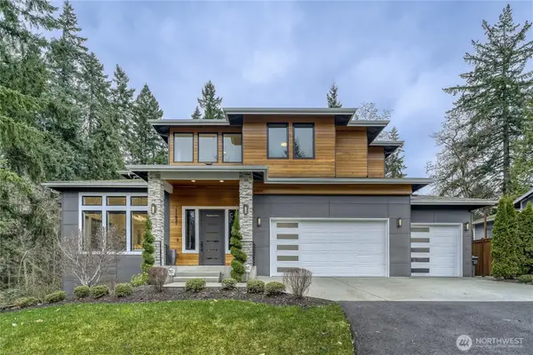 11821 SE 84th Street, Newcastle, WA 98056