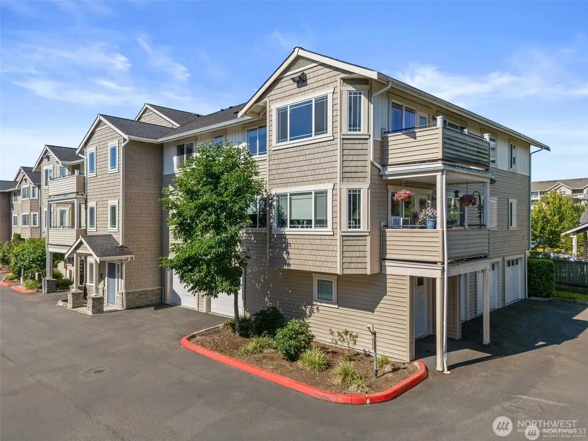 13207 97th Avenue E #301, Puyallup, WA 98373 - Image #1