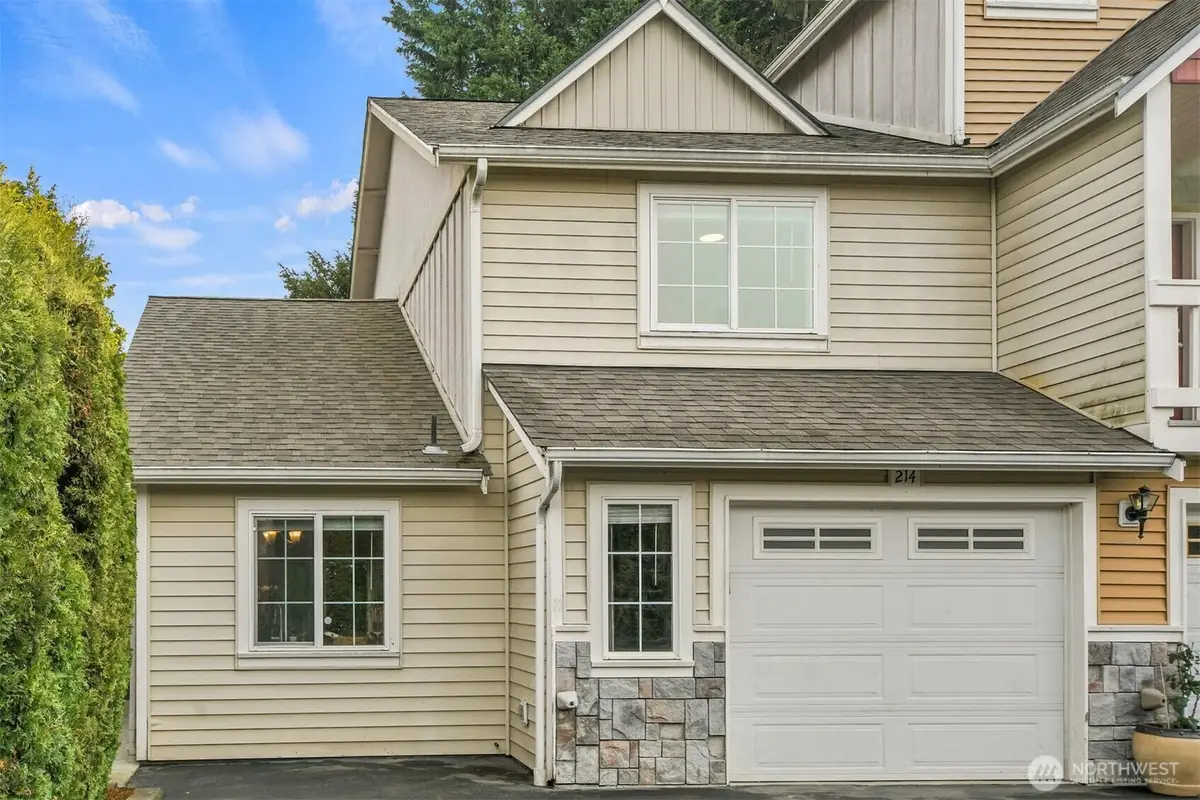 1814 I Street Ne #214, Auburn, WA 98002 - Image #1