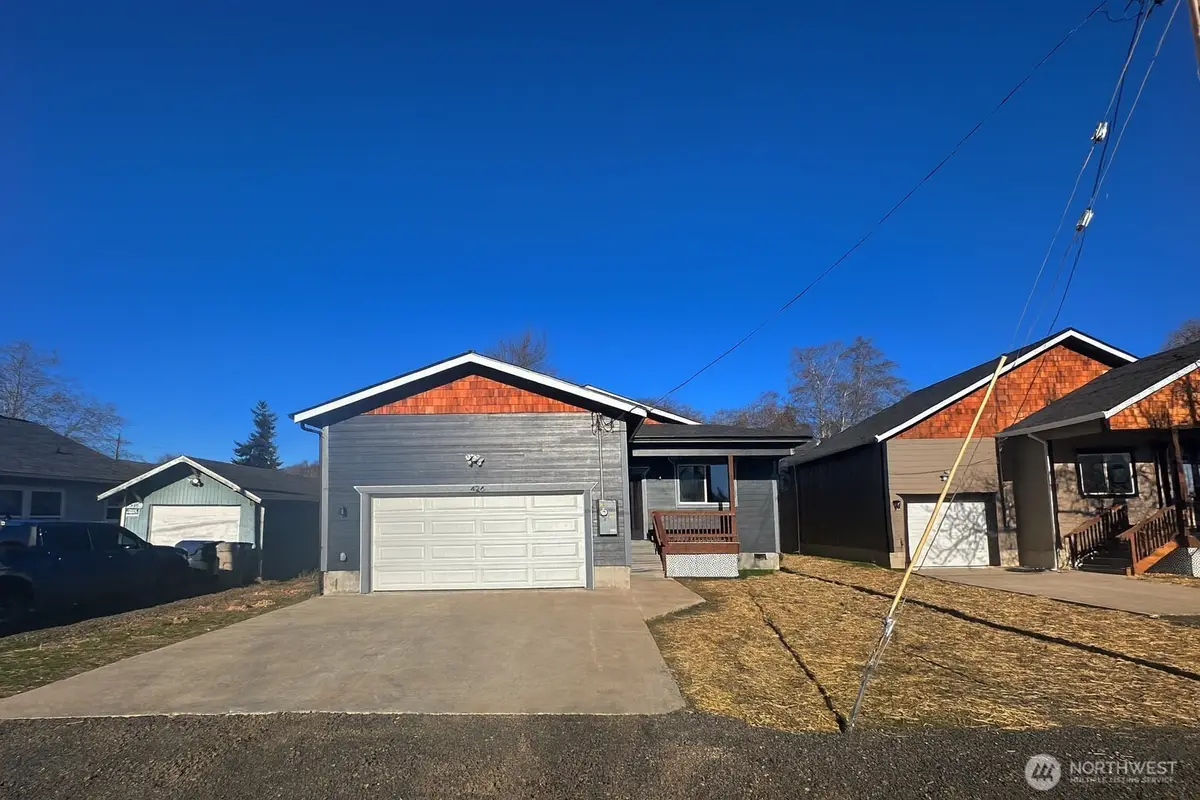 426 E Curtis, Aberdeen, WA 98520 - #1