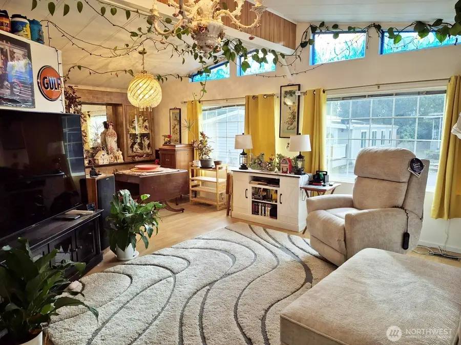 16300 State Hwy 305 Ne #50, Poulsbo, WA 98370 - Image #2