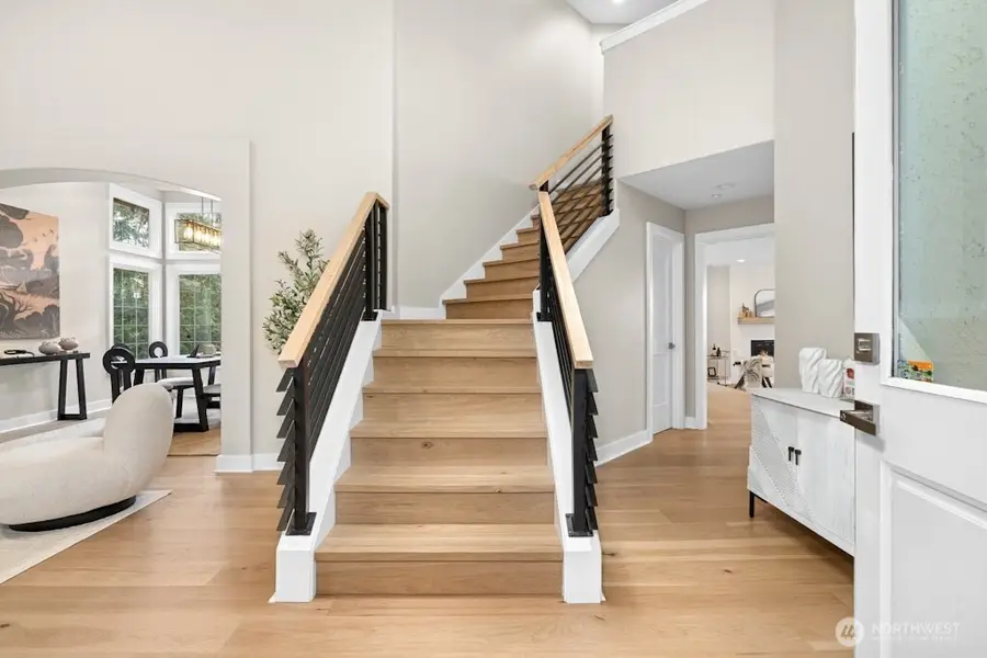 19221 SE 25th Street, Sammamish, WA 98075 - Image #3