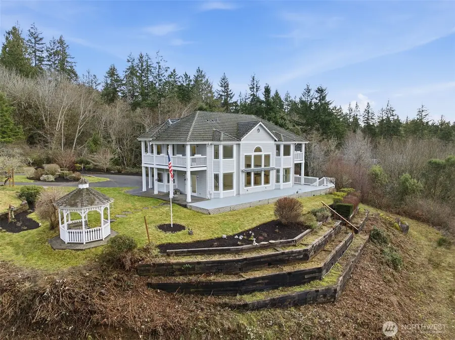 457 E Victor Road, Belfair, WA 98528 - Image #3