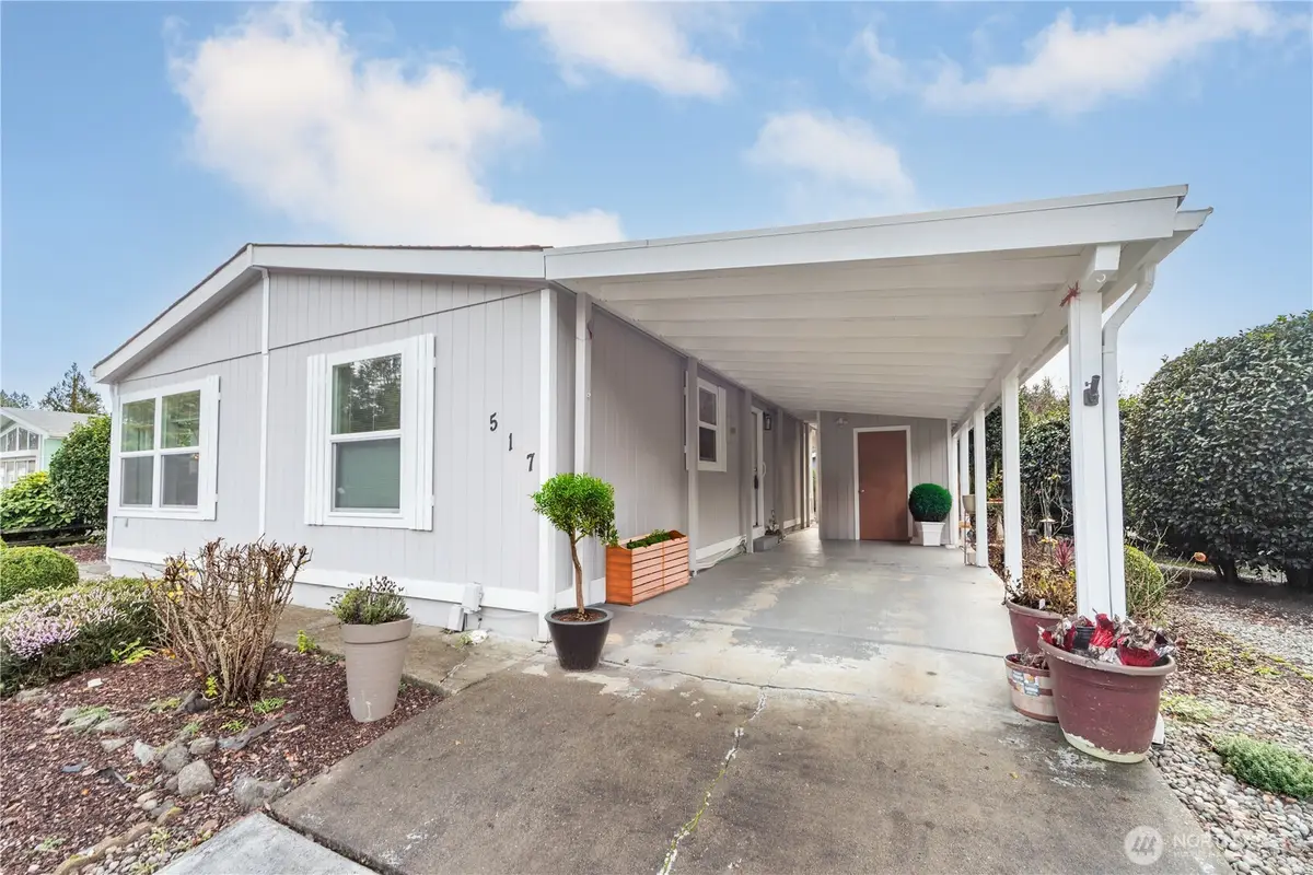 517 NW Silver Meadow Lane, Bremerton, WA 98311 - Image #1