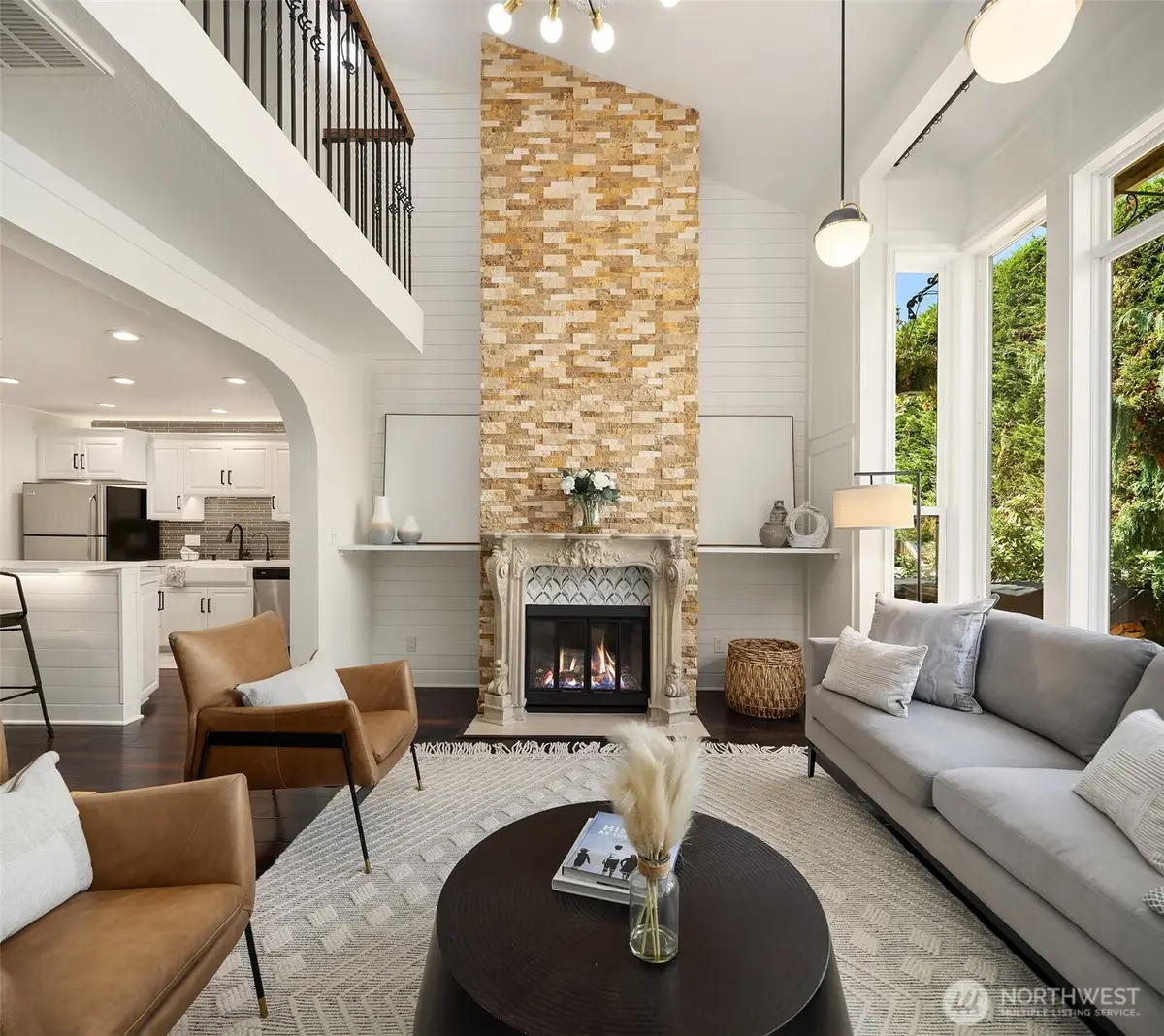 1400 Bellevue Way Se #4, Bellevue, WA 98004 - #1