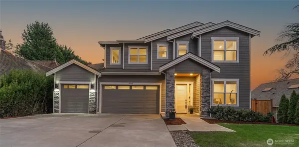 3303 NE 7th Street, Renton, WA 98056