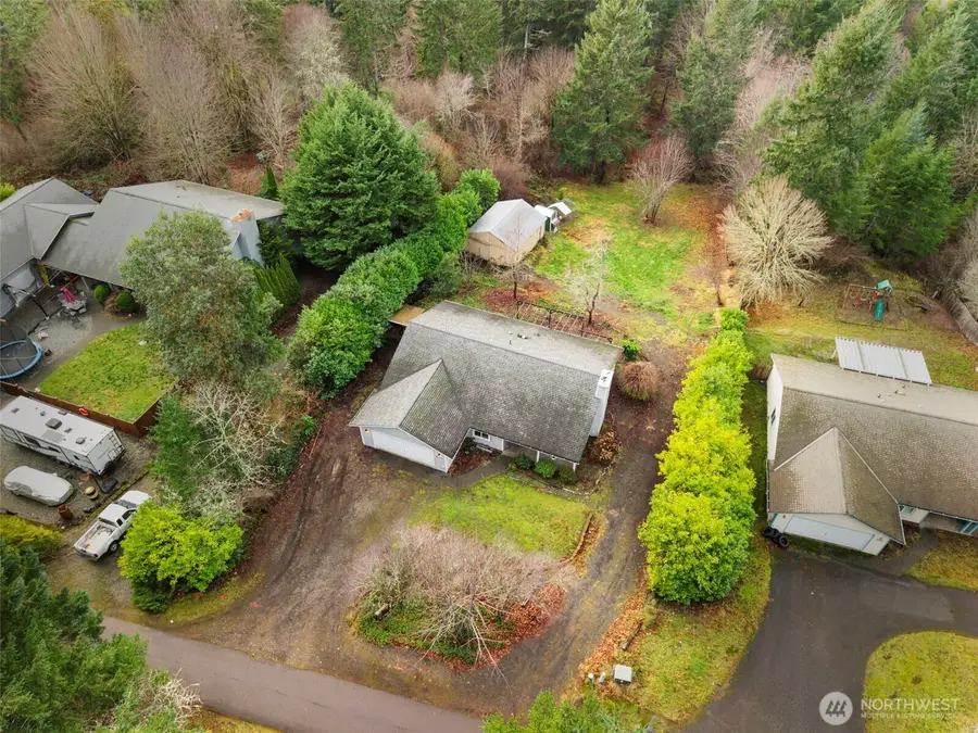 421 NE Cutlass Way, Belfair, WA 98528 - Image #3