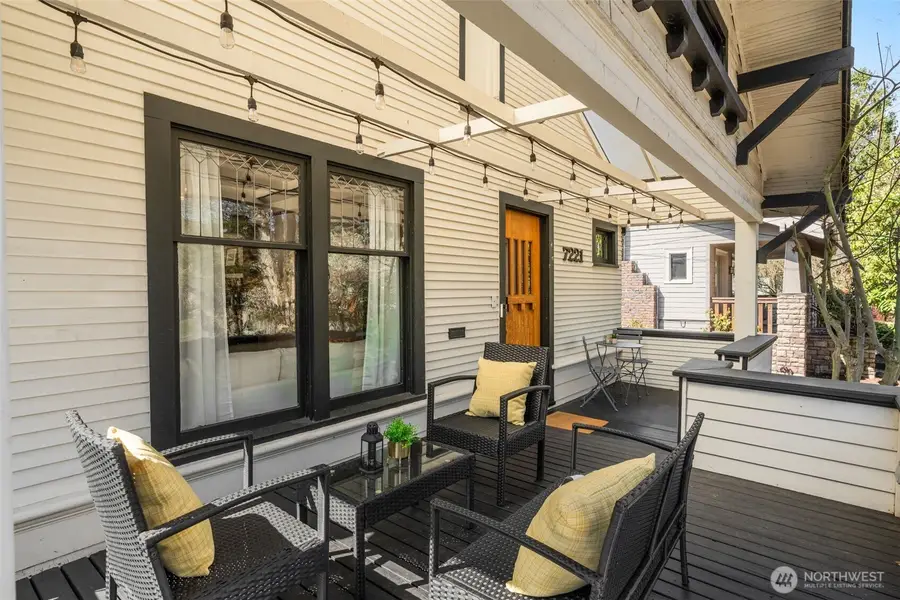 7221 4th Avenue Nw, Seattle, WA 98117 - #2