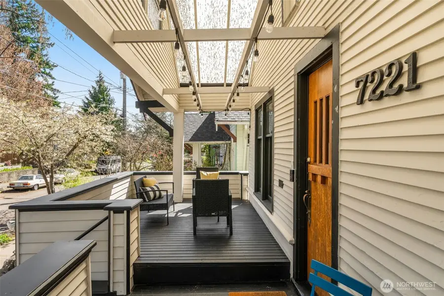 7221 4th Avenue Nw, Seattle, WA 98117 - #3