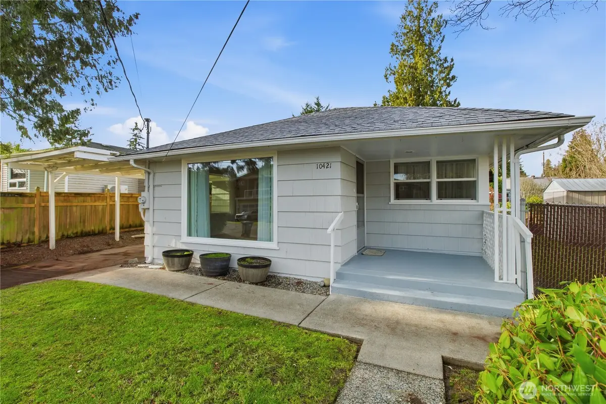 10421 2nd Place Sw, Seattle, WA 98146 - Image #1
