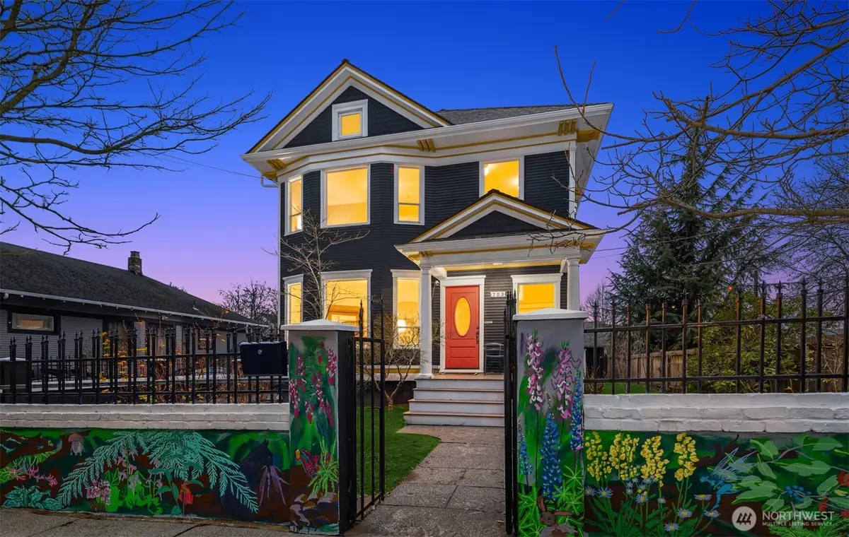 703 24th Avenue S, Seattle, WA 98144 - Image #1