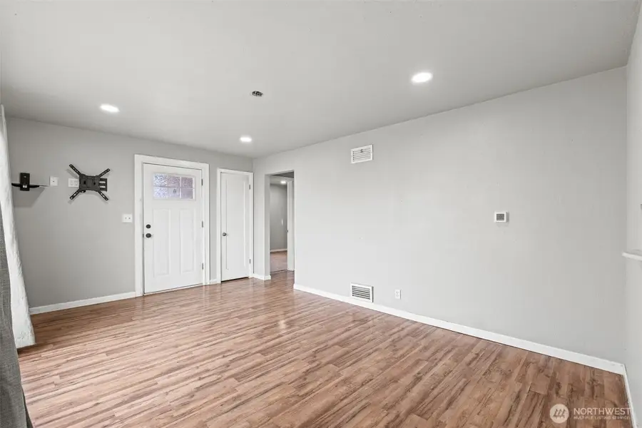 112 E Street Ne, Ephrata, WA 98823 - Image #2