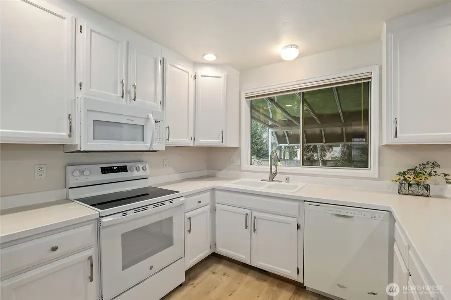 17210 90th Avenue E, Puyallup, WA 98375 - Image #2