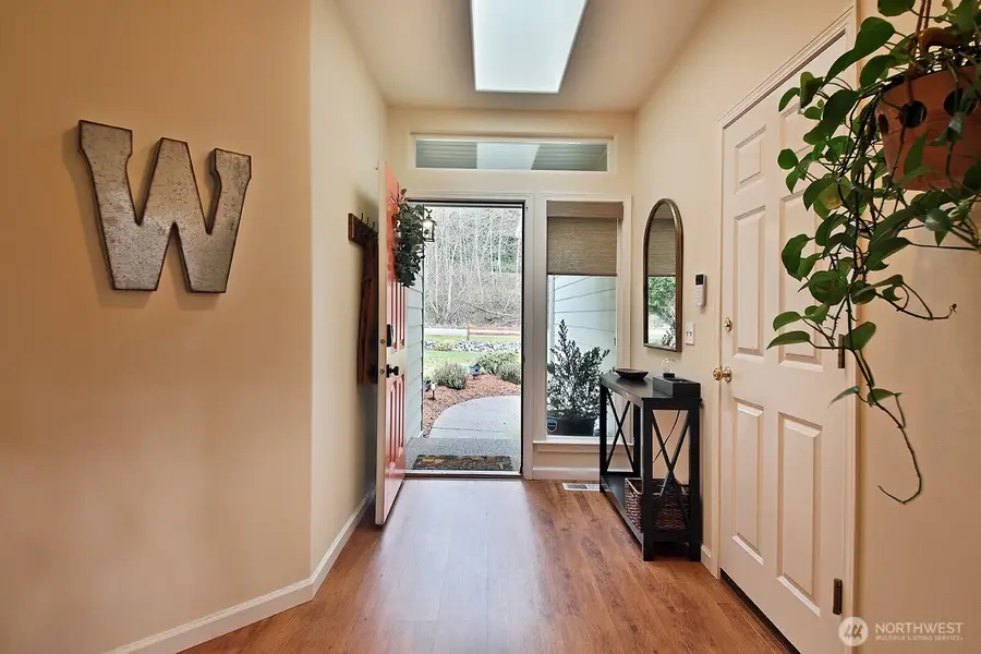 4900 Spinnaker Drive, Freeland, WA 98249 - Image #3