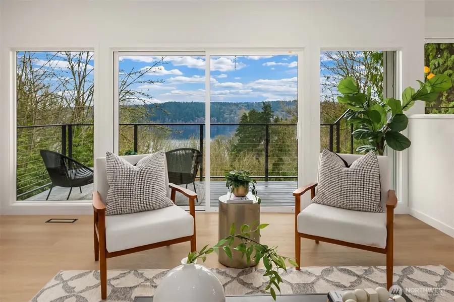 14214 Westwood Place Ne, Seattle, WA 98125 - Image #3